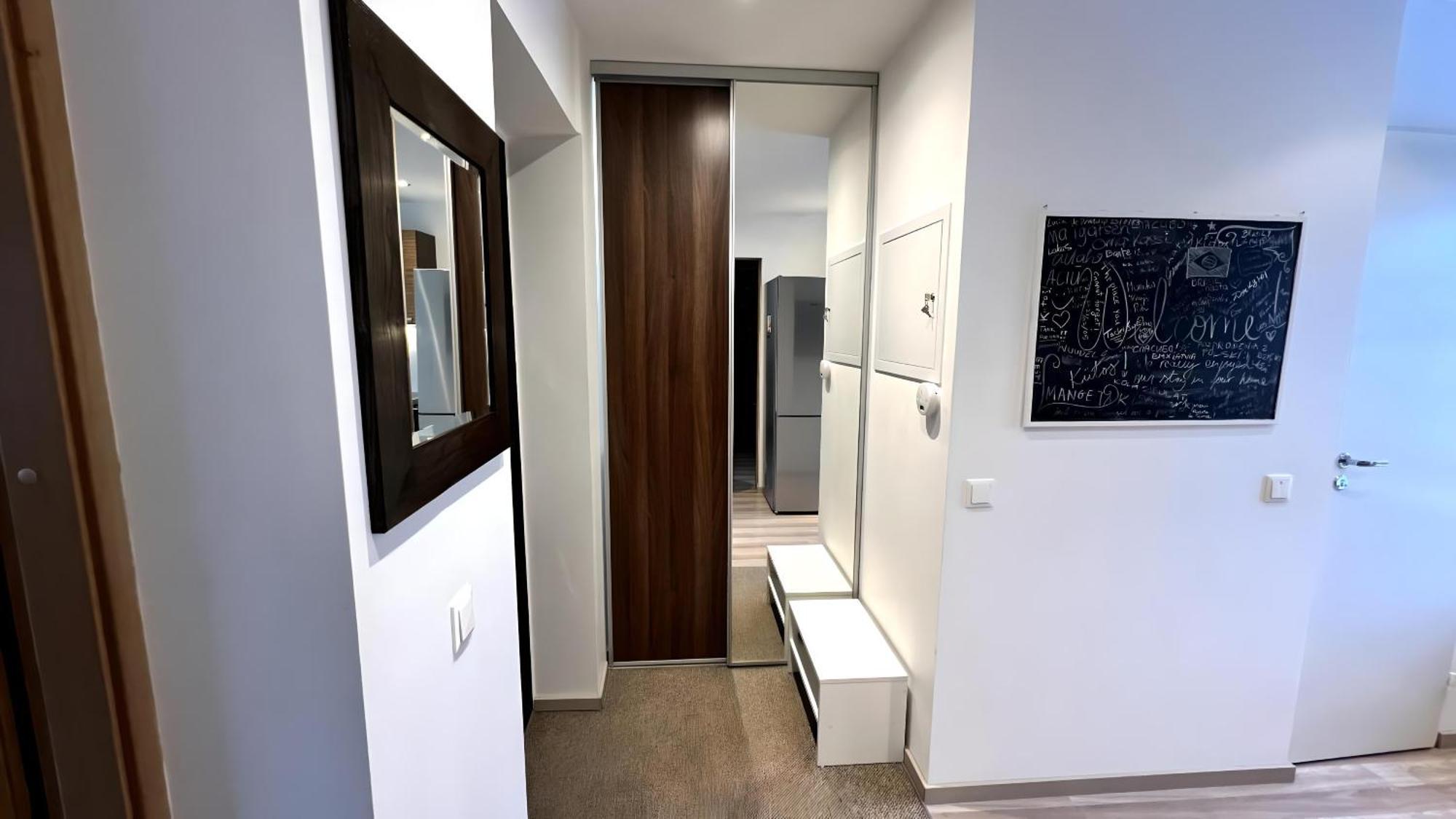 Historic Charm - Cozy Nordic Retreat In Time-Honored Residency Apartment Tallinn Ngoại thất bức ảnh