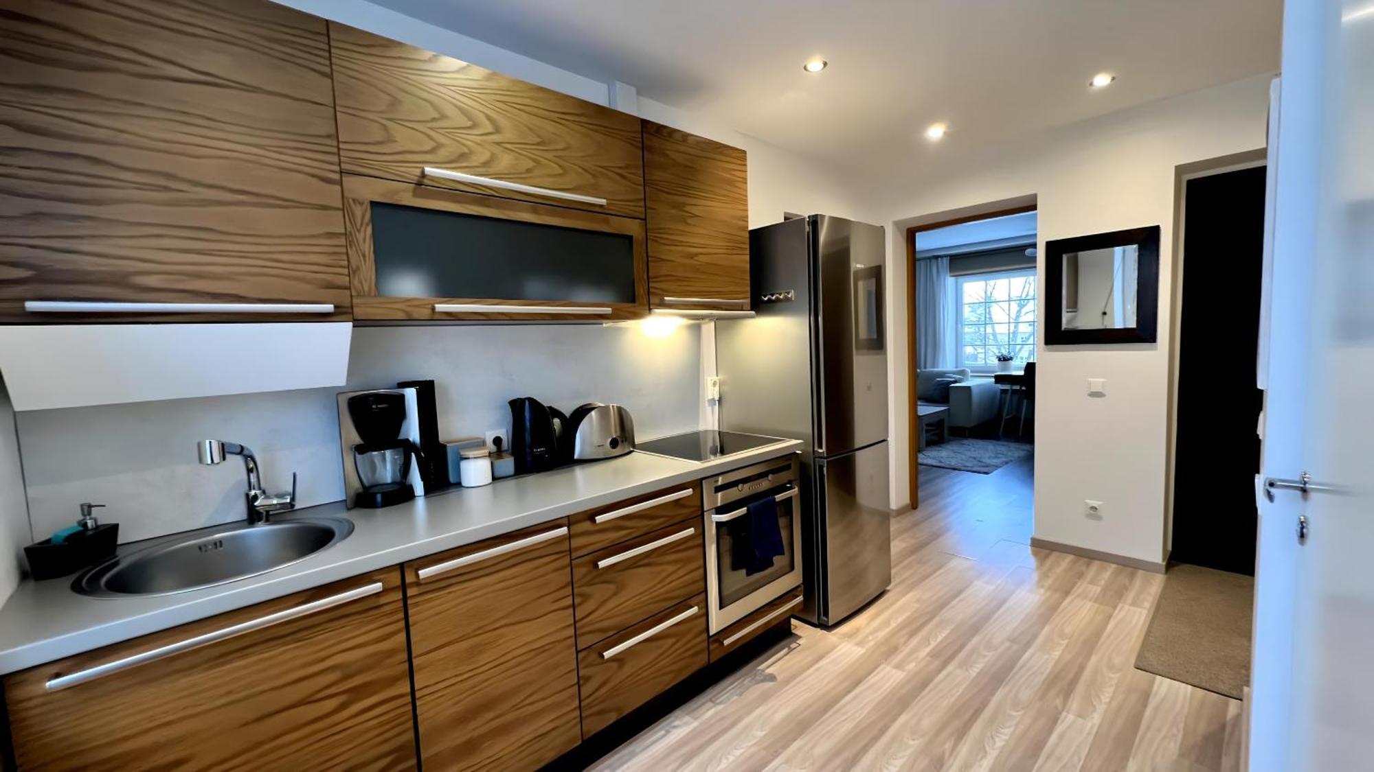 Historic Charm - Cozy Nordic Retreat In Time-Honored Residency Apartment Tallinn Ngoại thất bức ảnh