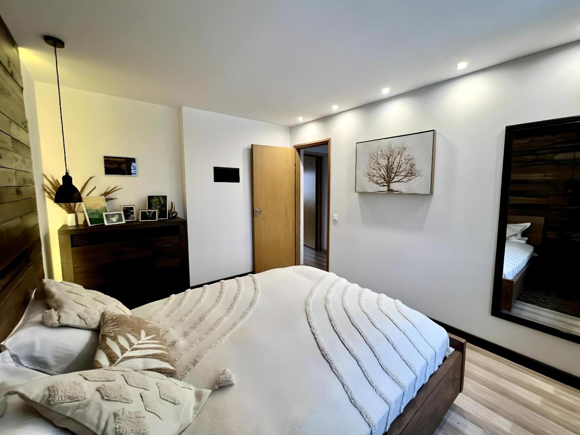Historic Charm - Cozy Nordic Retreat In Time-Honored Residency Apartment Tallinn Ngoại thất bức ảnh