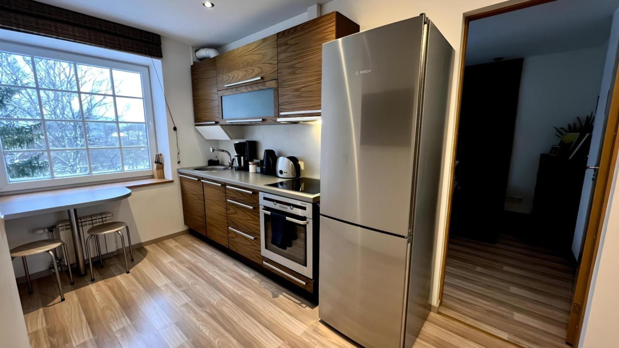 Historic Charm - Cozy Nordic Retreat In Time-Honored Residency Apartment Tallinn Ngoại thất bức ảnh